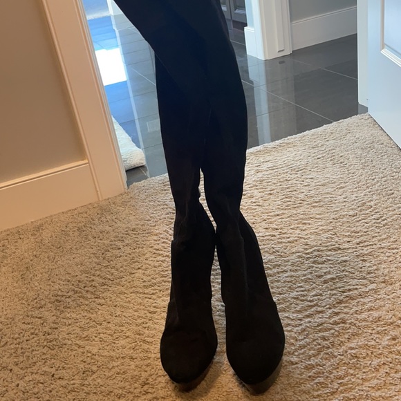 Over the knee boots 👢 - Picture 3 of 6